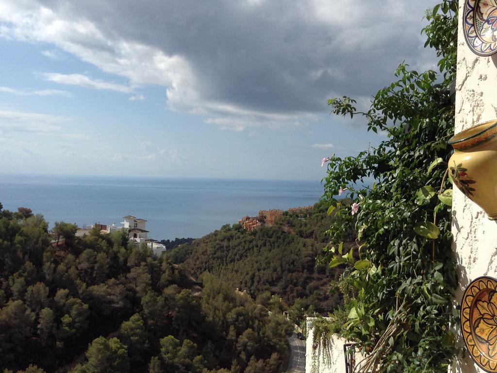 Olivos Holiday Home Алтеа Номер фото